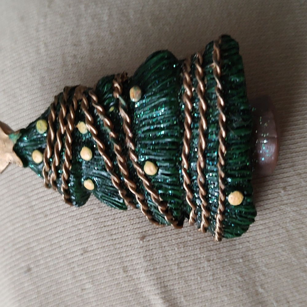 Broach Christmas tree